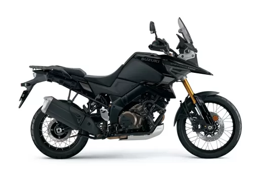 v-strom-1050-de-pricing-show-3-hmypiqibck.jpg