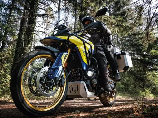 new-vstrom800de-action-6-9huhw6ypfw.jpg