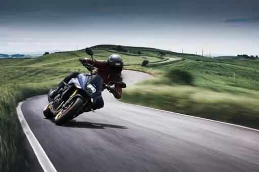 suzuki-katana-m2-action-1-4k2ctrlije.jpg