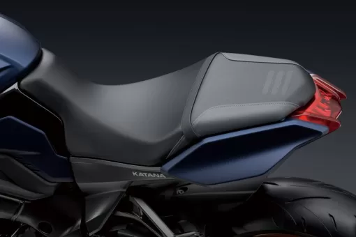 suzuki-katana-m2-action-6-kw87ycx9jd.jpg